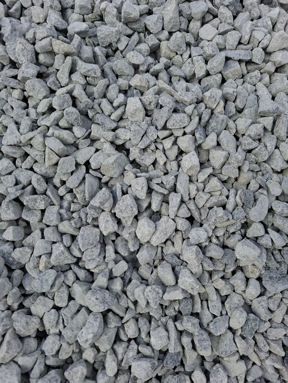 Blue Metal Aggregate (20mm) close up, supplied and delivered across Perth by Red Sand Supplies