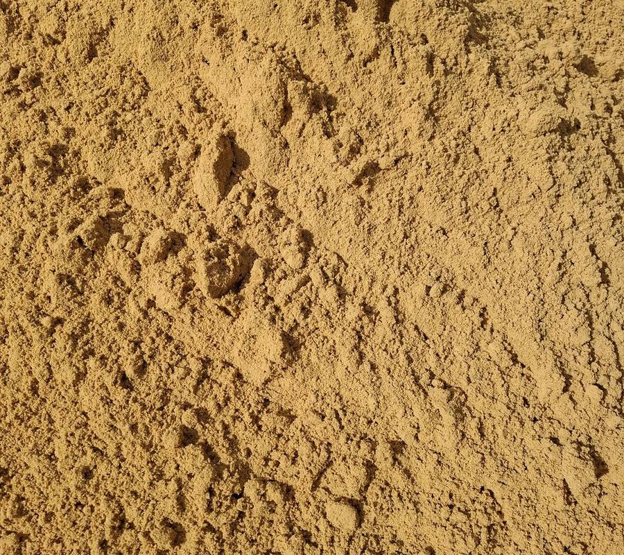 Brickies Sand close up, supplied and delivered across Perth by Red Sand Supplies