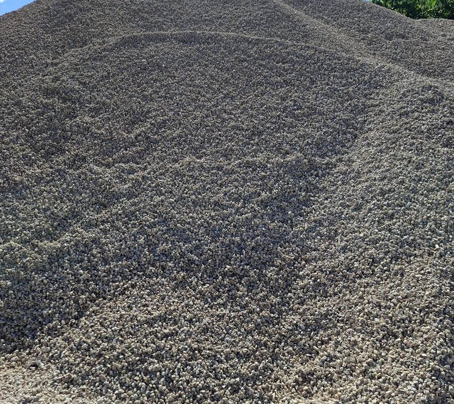 Cream Crushed Brick in use on a Perth job, supplied and delivered across Perth by Red Sand Supplies