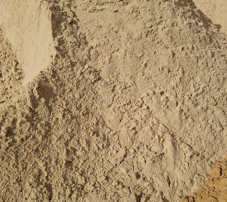 Plastering Sand in use on a Perth job, supplied and delivered across Perth by Red Sand Supplies