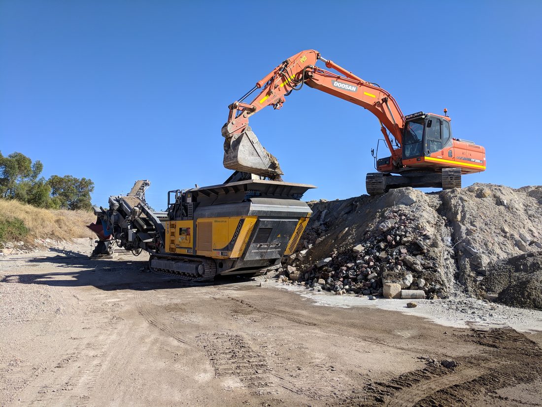 Crushing and screening at our Hope Valley facility